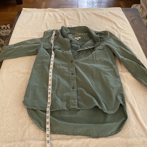 Madewell fabulous jacket shirt with great pockets & buttoned down front - Picture 10 of 12